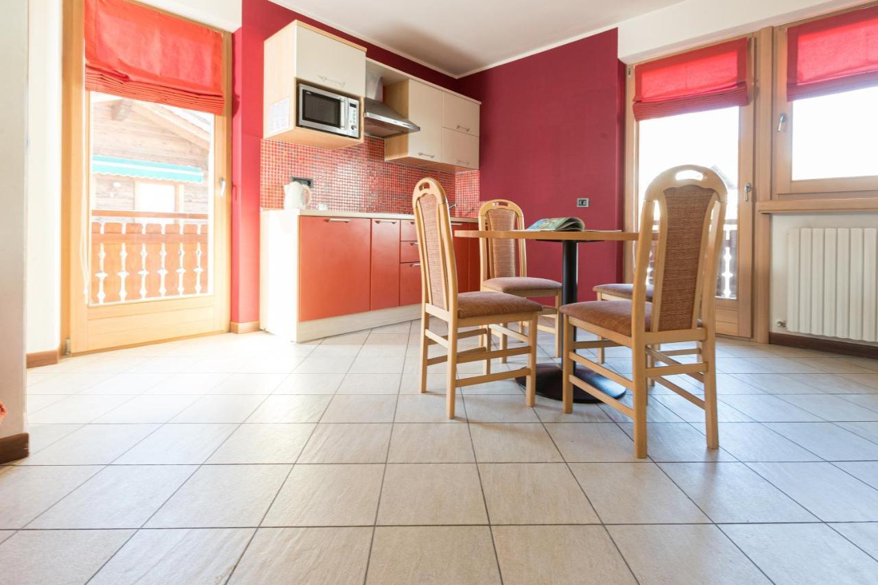 Chalet Kiara - Appartamenti Abar Livigno Luaran gambar