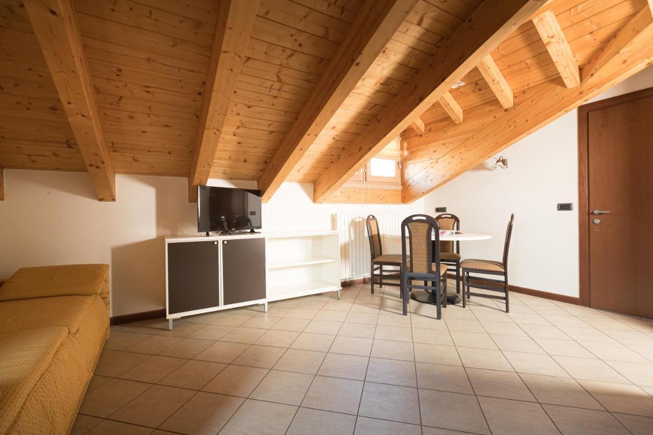Chalet Kiara - Appartamenti Abar Livigno Luaran gambar