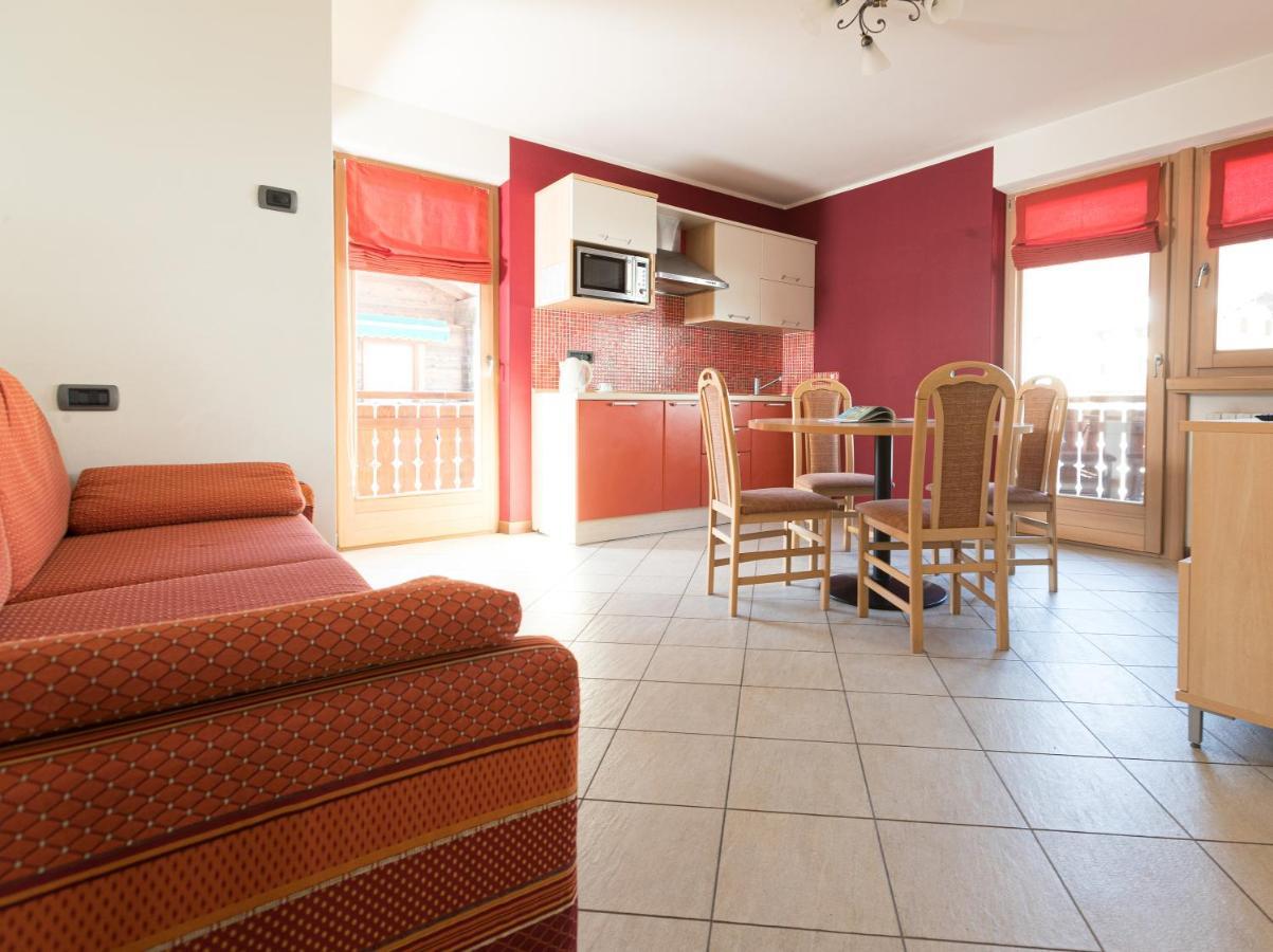 Chalet Kiara - Appartamenti Abar Livigno Luaran gambar